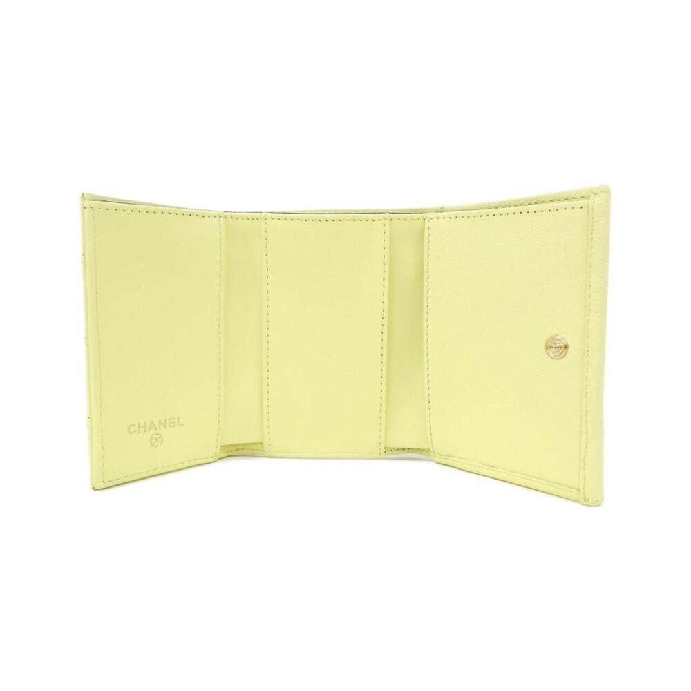 CHANEL Authentic Yellow Wallet - Picture 6 of 10